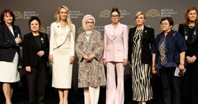 Nilden Bektaş Erhürman “Filistin için Tek Yürek: Eğitimde Yıkıma Karşı Geleceği Korumak” etkinliğine katıldı