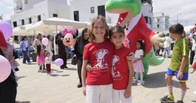 Girne’de 23 Nisan Şenliği düzenlendi