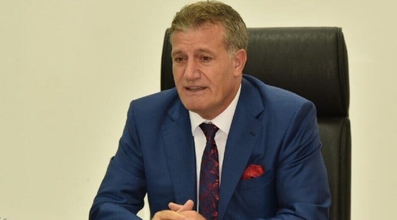 Arıklı: 50 yıllık gecikme ile bir yol daha yapılıyor