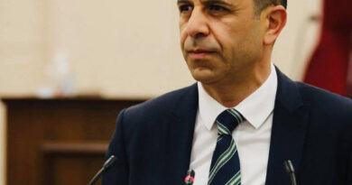 Özersay’dan hükümete yönelik eleştiri: “Bu fatura üç siyasi partinin üçüne de aittir”