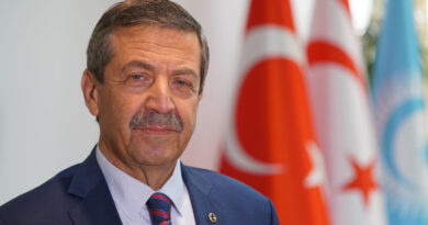 Ertuğruloğlu: “Annan Planı komplosu yeniden mi tezgahlanıyor?”